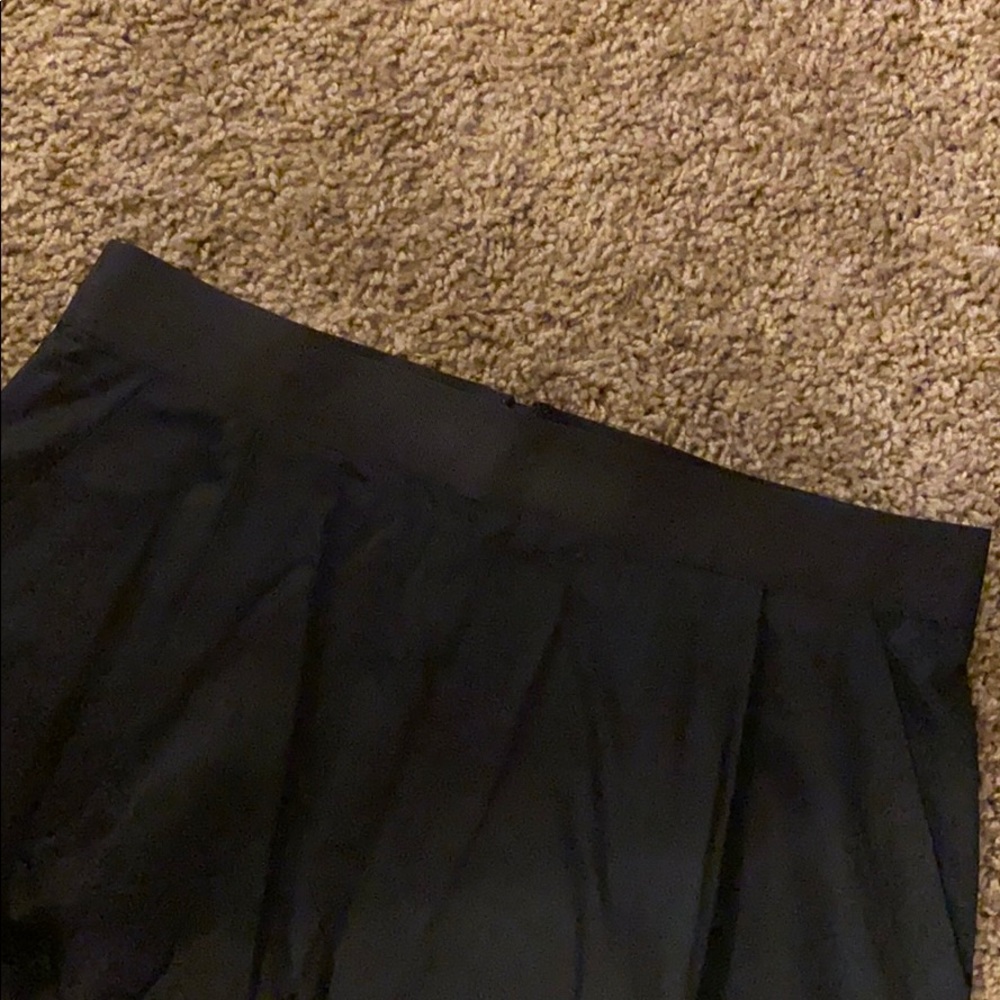 Kate Spade pencil skirt w/ bow - Picture 4 of 5
